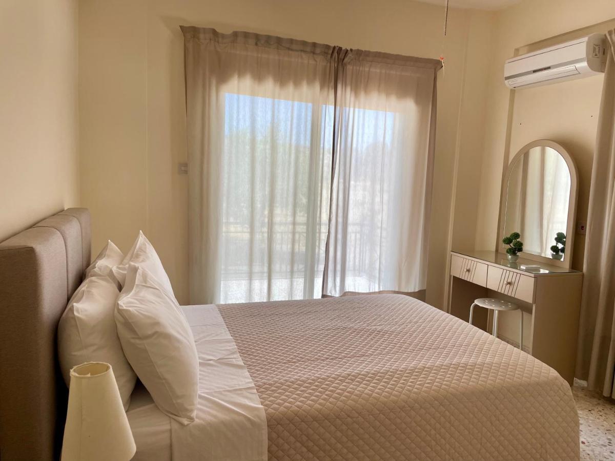 Himonas Apartments Pissouri Eksteriør billede