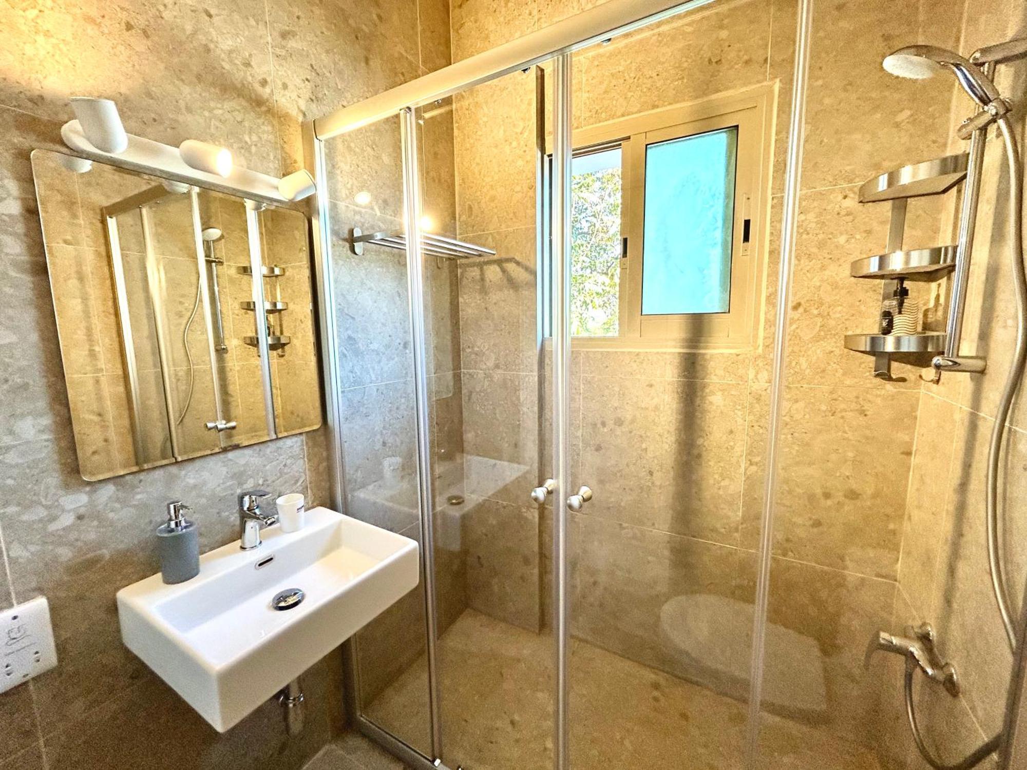 Himonas Apartments Pissouri Eksteriør billede