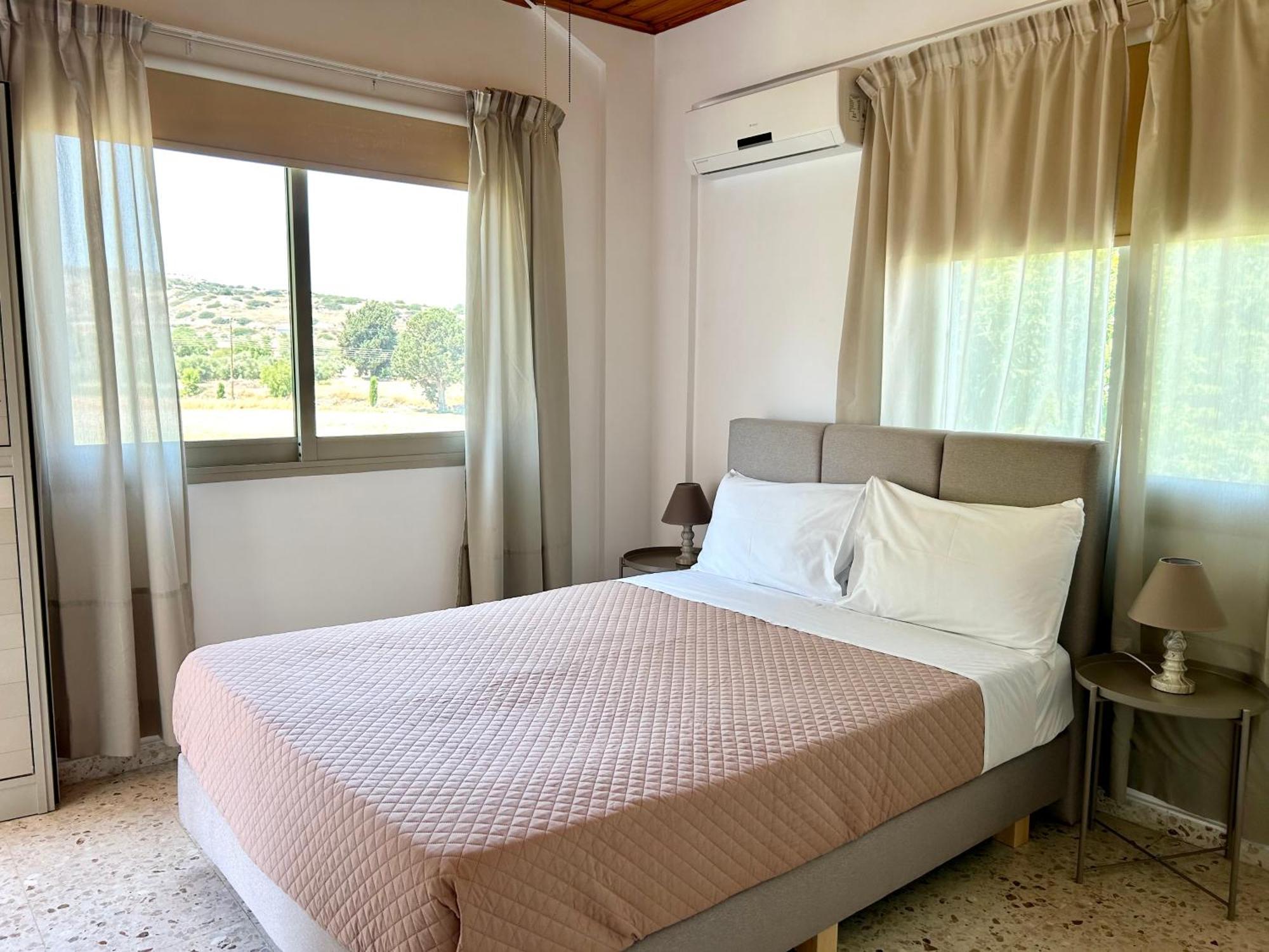 Himonas Apartments Pissouri Eksteriør billede