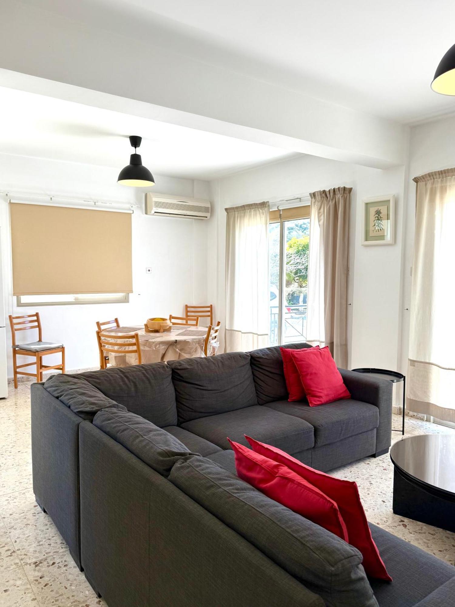 Himonas Apartments Pissouri Eksteriør billede