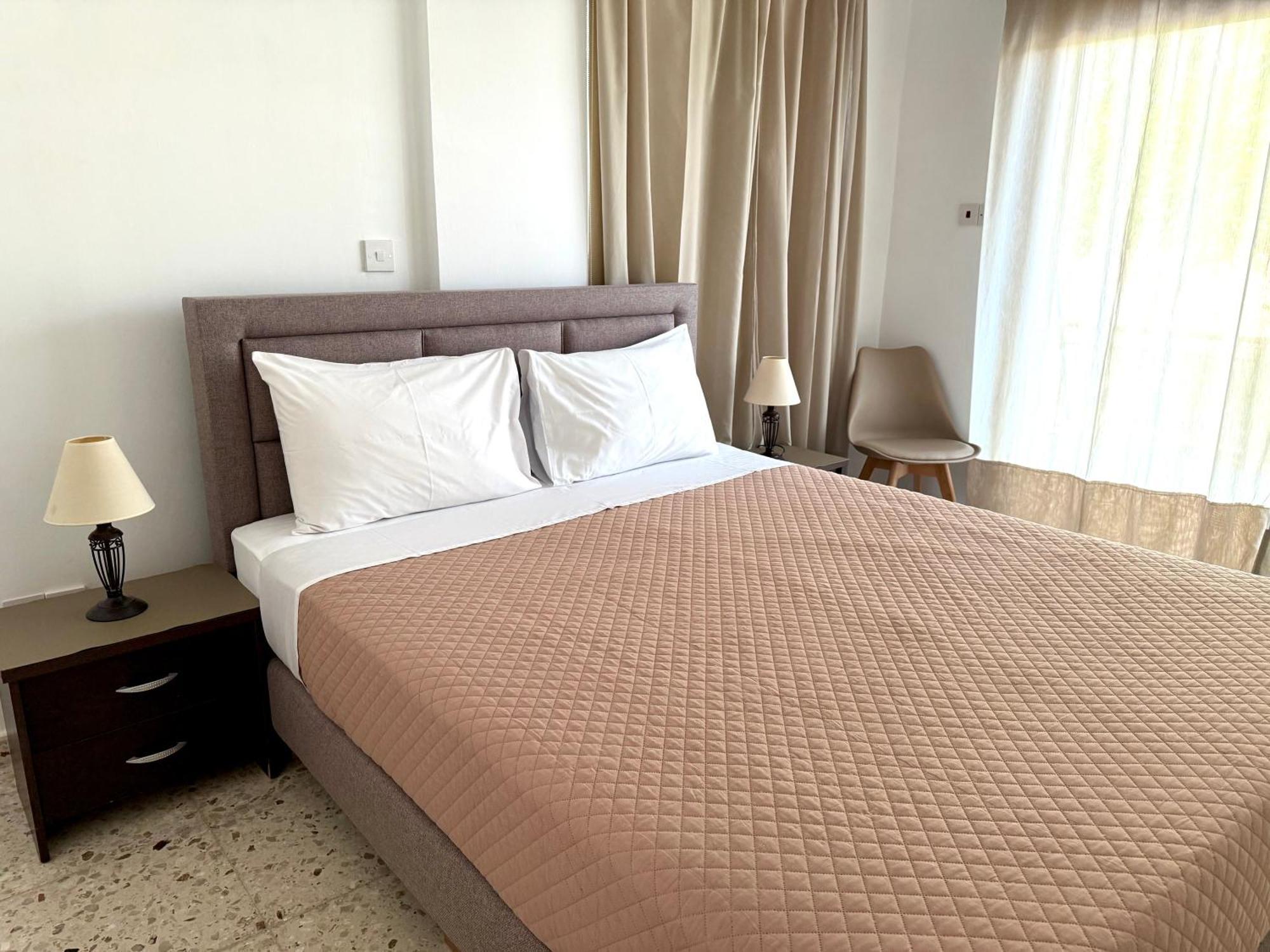 Himonas Apartments Pissouri Eksteriør billede