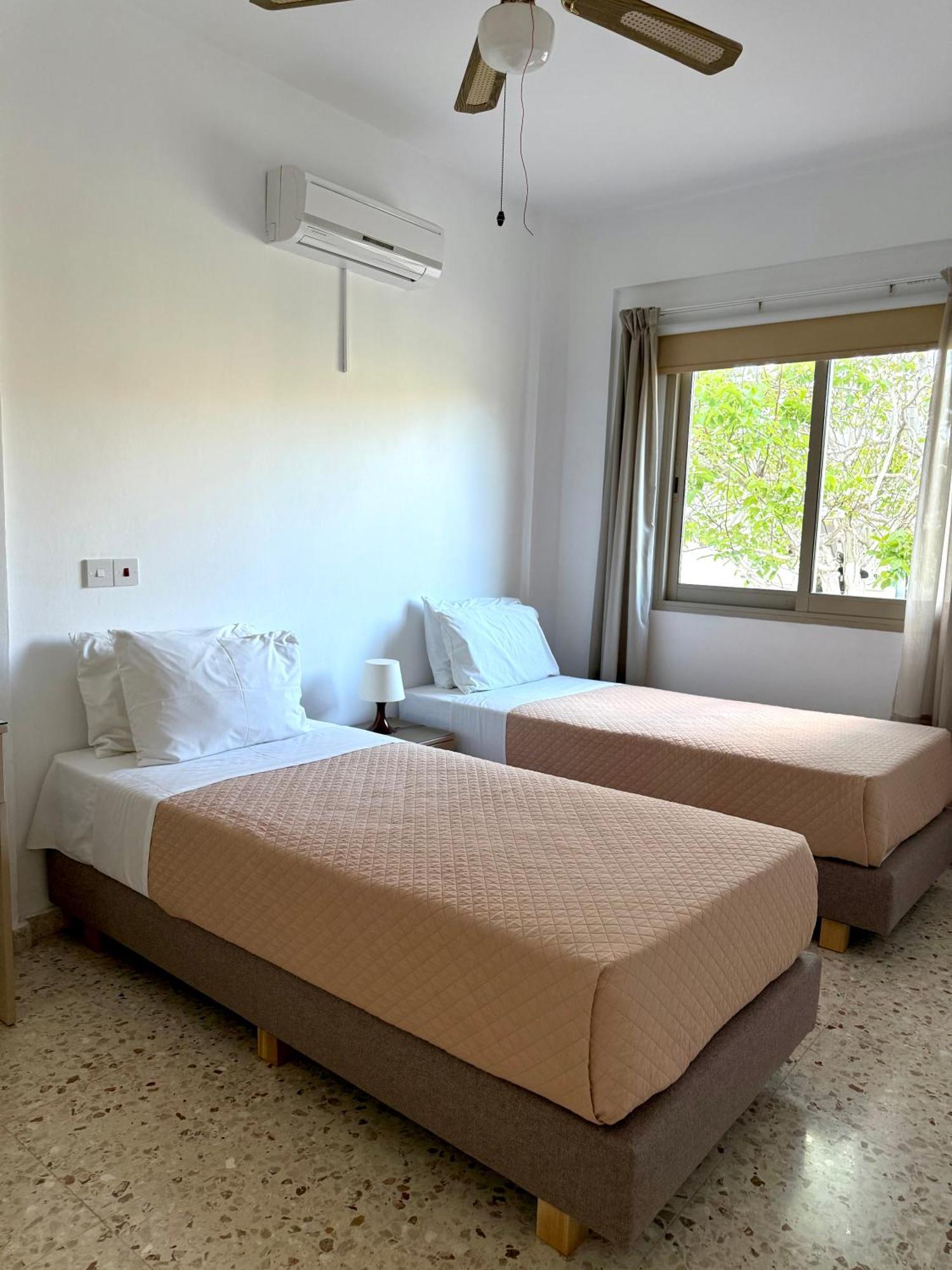 Himonas Apartments Pissouri Eksteriør billede