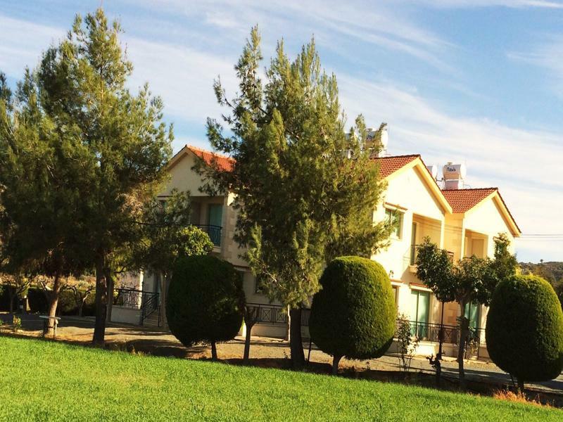 Himonas Apartments Pissouri Eksteriør billede
